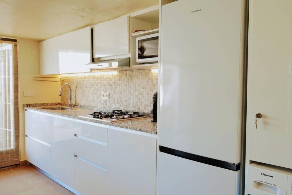 Apartment Steps From Altea Beach!! - Pool - Ac Экстерьер фото